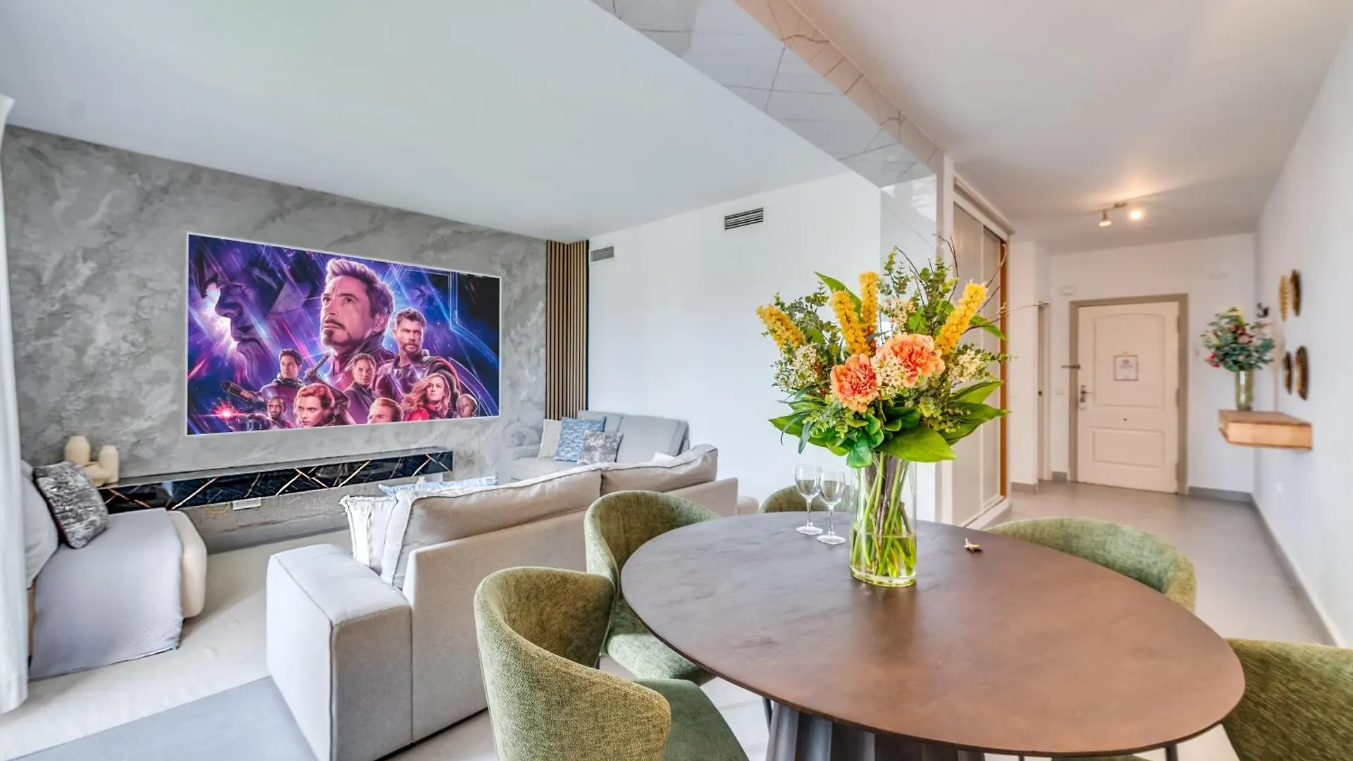 Vacation Marbella I Banus Waterfront Penthouse Marina, Sea View, Beachfront